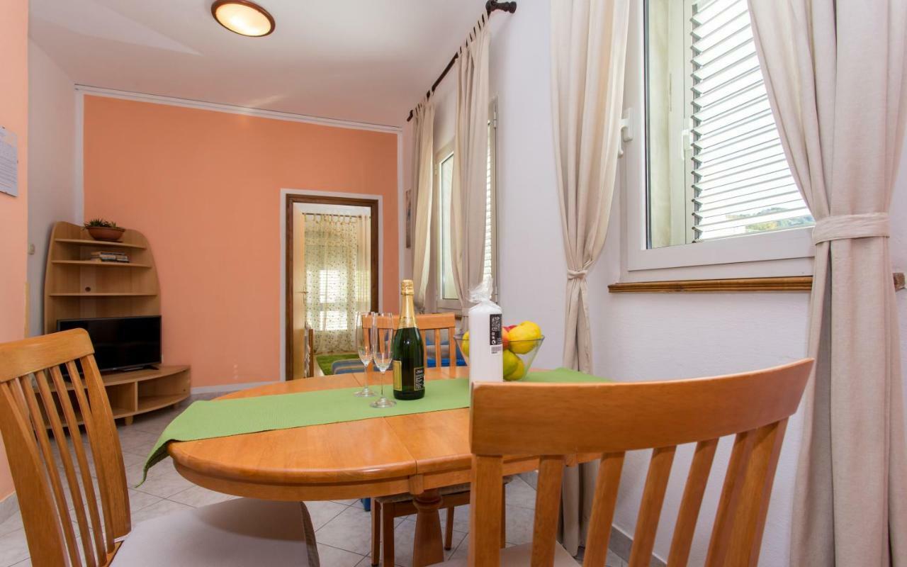 Apartments Luka 2 バスカ エクステリア 写真