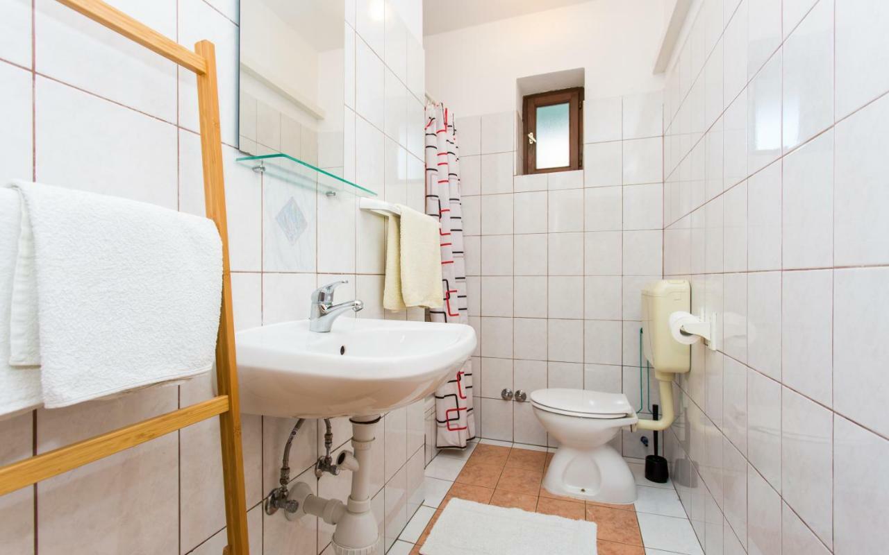 Apartments Luka 2 バスカ エクステリア 写真